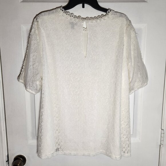 Torrid Lace Puff Short Sleeve Blouse - Size 0 (0X – 12/L) - Picture 2 of 9